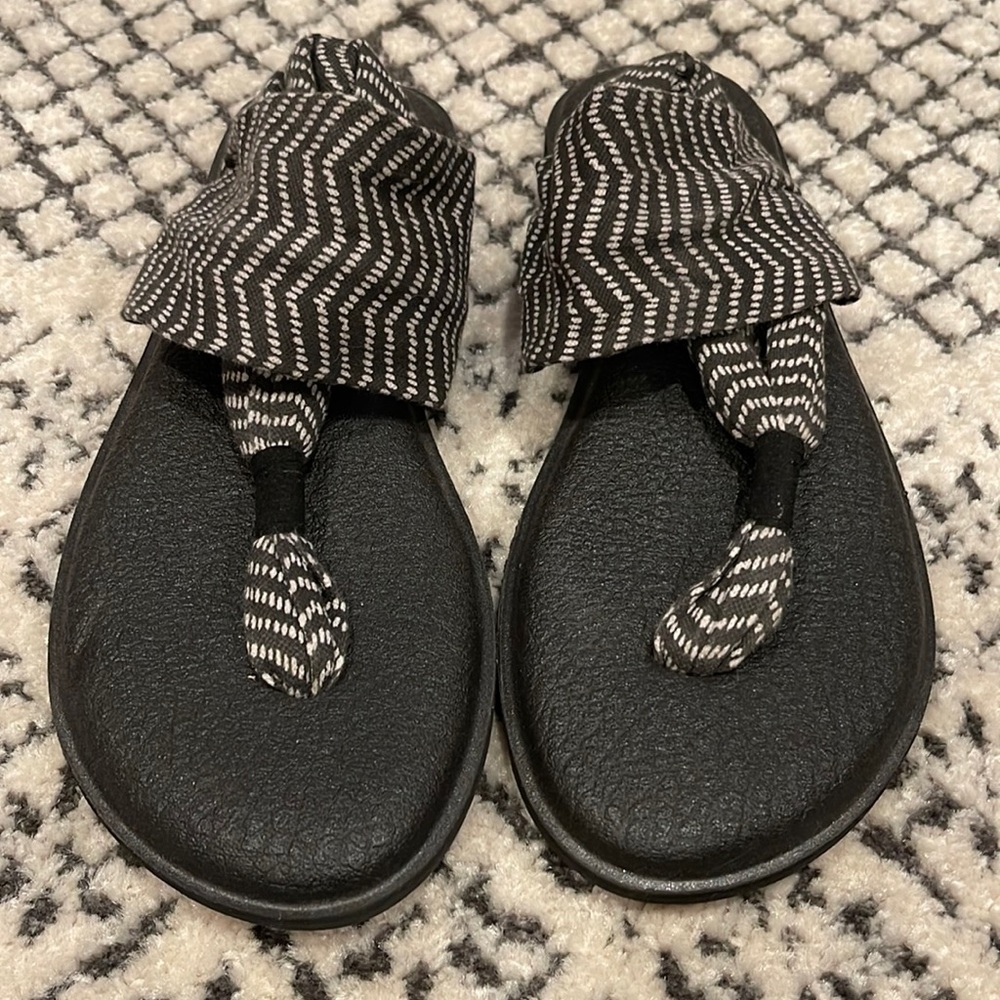 Women’s Sanuk Yoga sandals